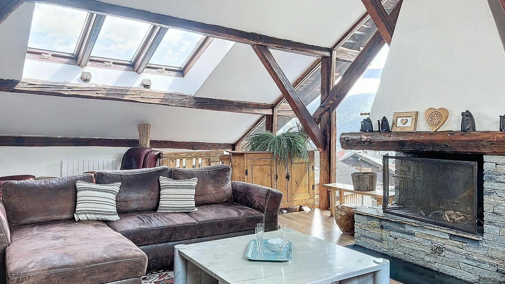Meribel - Chalet 11 Pers, 5 Ch, Parking - Fr-1-688-93 Les Allues France